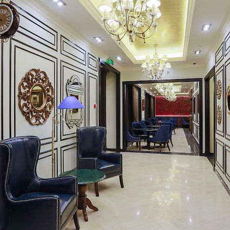 Golden Palace Hotel エレバン エクステリア 写真